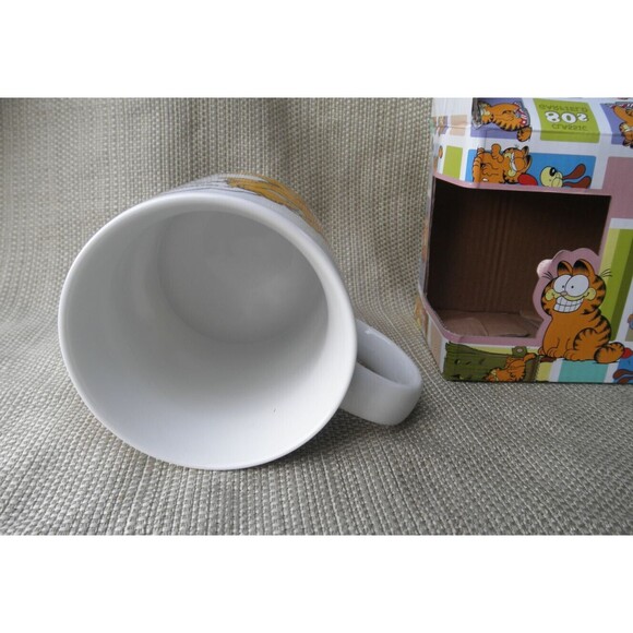 NEW by PAWS, RARE GARFIELD CERAMIC MUG 14 OUNCES, COFFEE, TEA, HOT OR COLD. - Picture 9 of 12